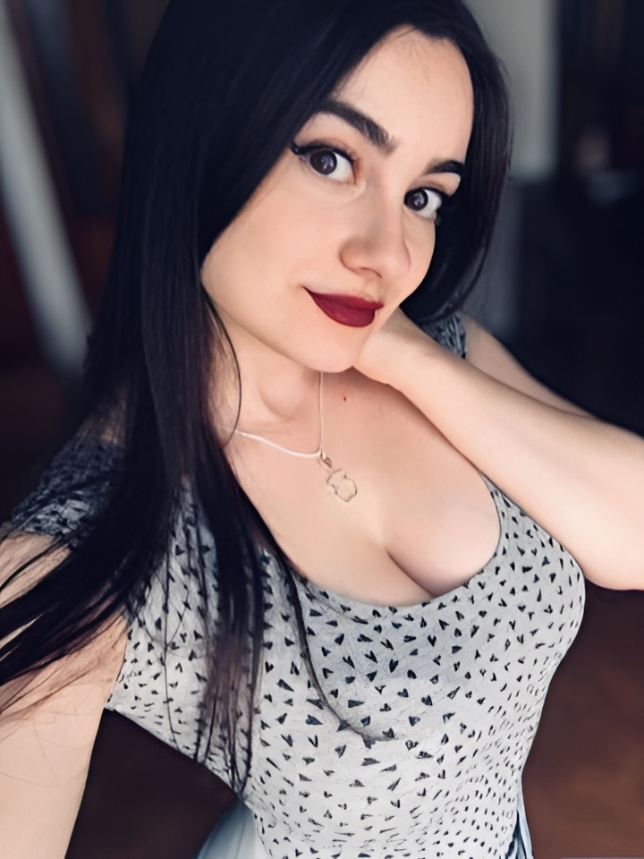 Инга привлекальеная девушка из Стрежевой цена от 1500 руб