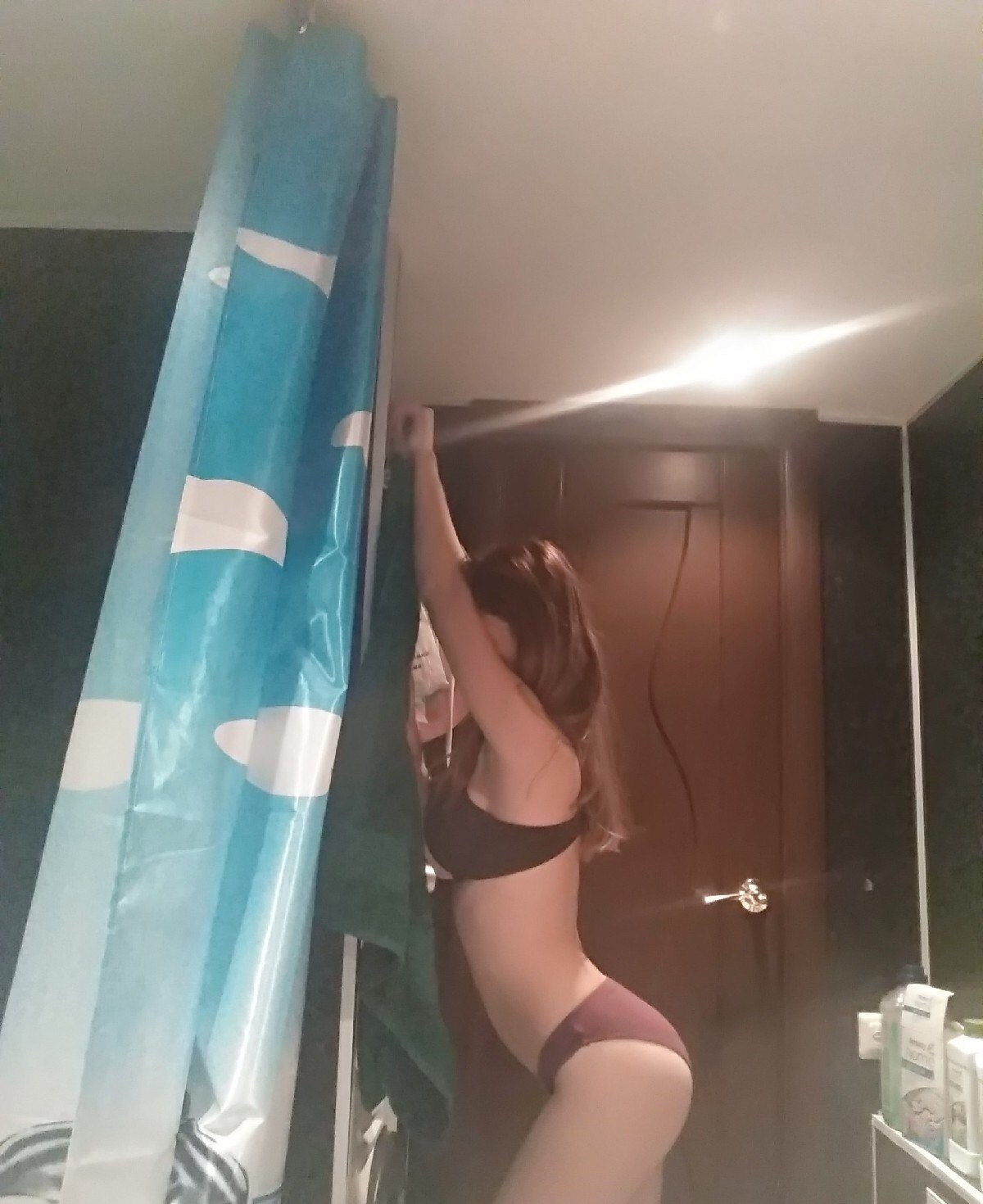 Оксанка привлекальеная девушка из Стрежевой цена от 3000 руб