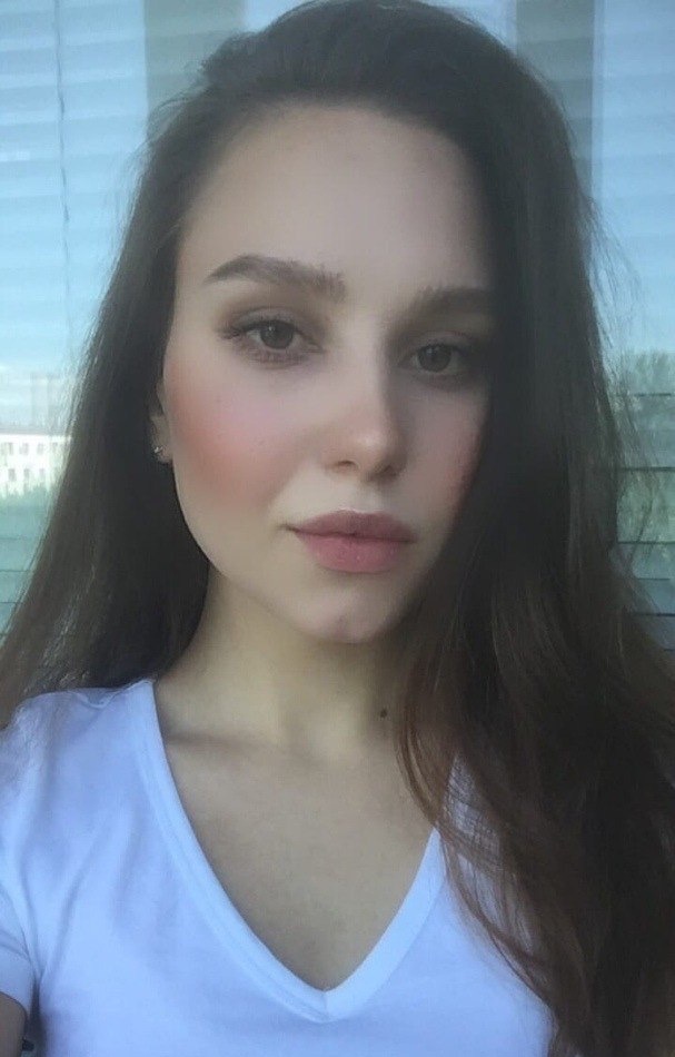 Тонечка привлекальеная девушка из Стрежевой цена от 3000 руб