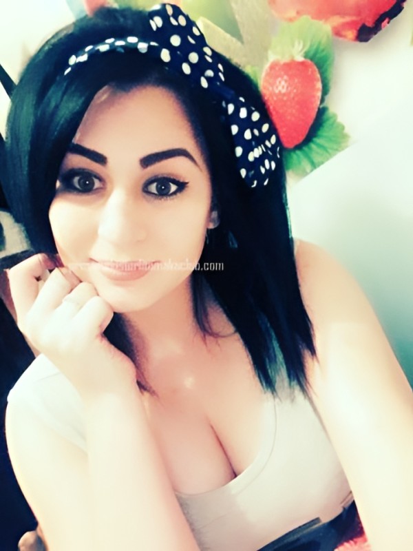 Марина привлекательная девушка из Стрежевой цена от 1500 руб