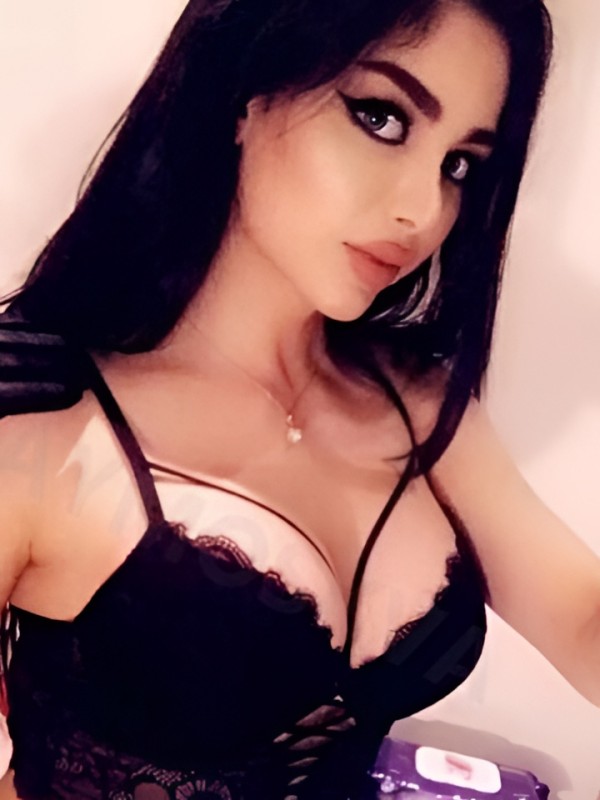 Роксана привлекательная девушка из Стрежевой цена от 1500 руб