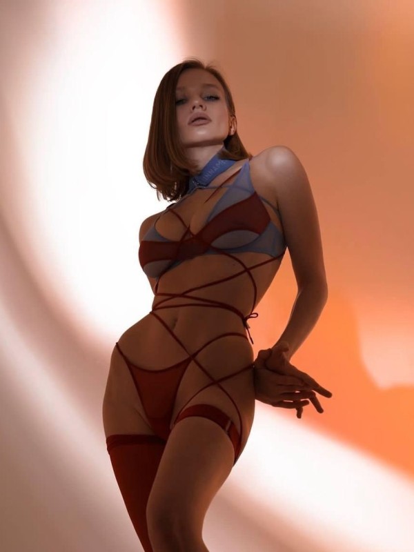 Валерия привлекательная девушка из Стрежевой цена от 5000 руб